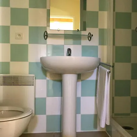 Hébergement de vacances In With Golf & Pool Access Les Forges (Deux-Sevres)