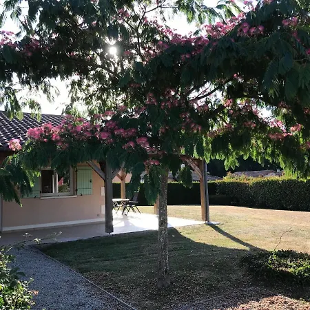 Σπίτι διακοπών In With Golf & Pool Access Les Forges (Deux-Sevres)