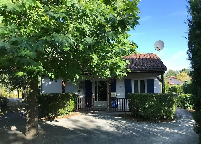 In With Golf & Pool Access Сasa de vacaciones