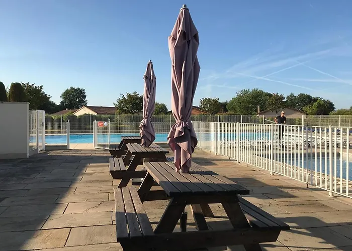 In With Golf & Pool Access Les Forges (Deux-Sevres)